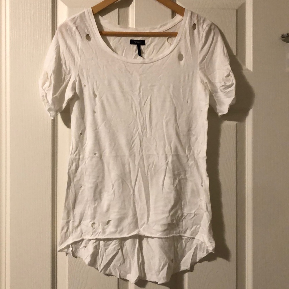 2 for$10 🌈 Nollie Distressed White T-shirt S